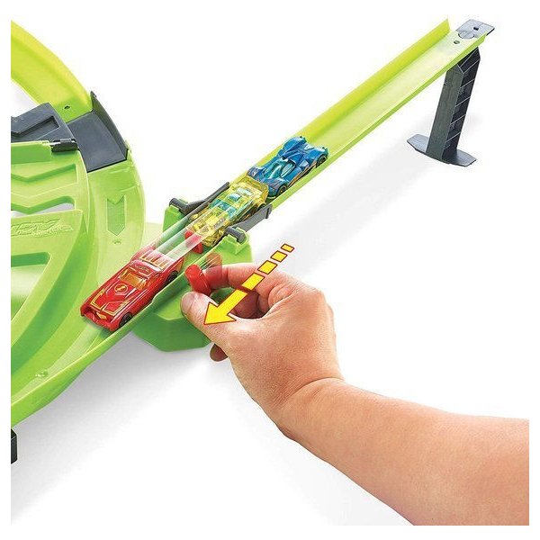 Wielki zestaw Kolosalna kraksa Hot Wheels