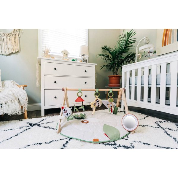 Gimnastyka mata dla bobasa z drewnianym stojakiem Boho Chic Tiny Love