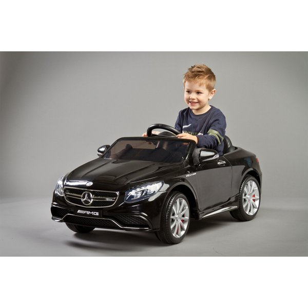 Pojazd na akumulator Mercedes S63 AMG Toyz by Caretero WYPRZEDAŻ