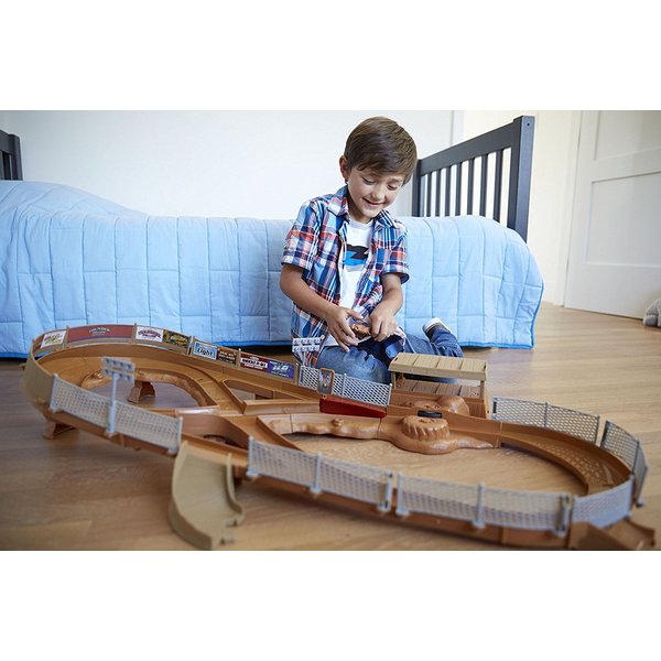 Cars Zestaw rajdowy Thinder Hollow Disney