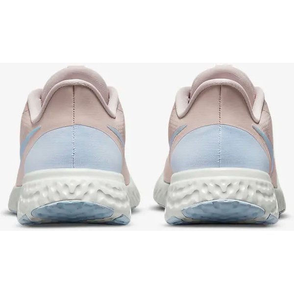 Buty Revolution 5 Wm's Nike - Barely Rose/Metallic