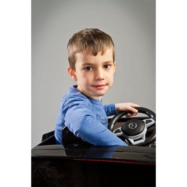 Pojazd na akumulator Mercedes GLS63 Toyz Caretero - black