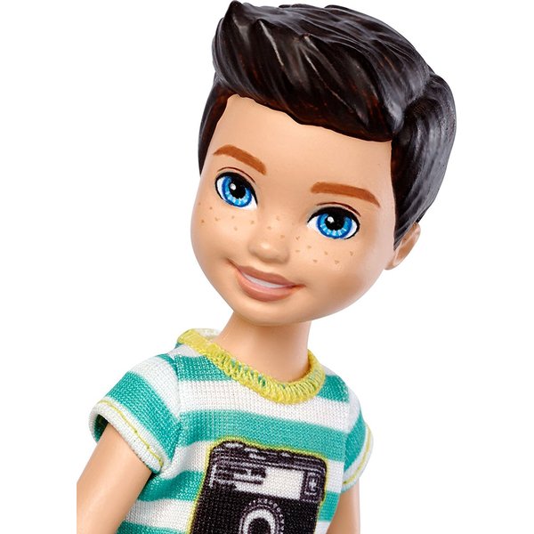 Barbie Lalka Chelsea i przyjaciółki Mattel - chłopiec