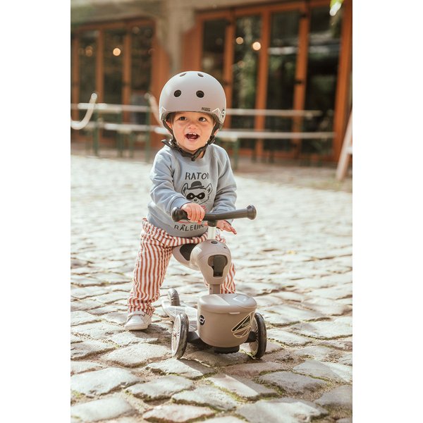 Jeździk, hulajnoga Highwaykick 1 z zamykanym schowkiem Scootnadride - brown