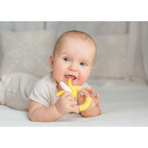 Gryzak z drewna bukowego i silikonu pierścień Giligums - kukurydza