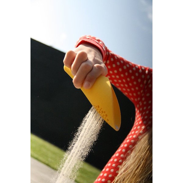 Zestaw 2 łopatek wielofunkcyjnych z piłeczką Cuppi Quut - Green, yellow, cherry