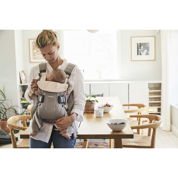 Nosidełko One Babybjorn - sprinkles szary/różowy