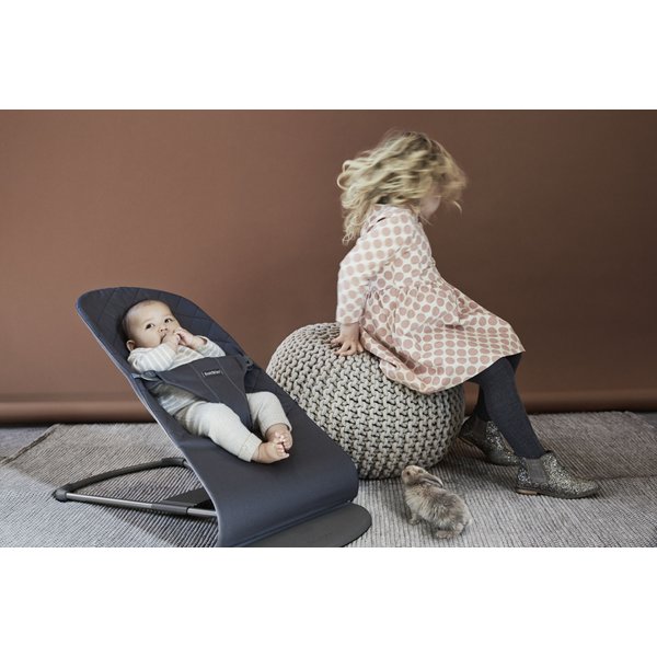 Leżaczek Bliss Babybjorn - granatowy