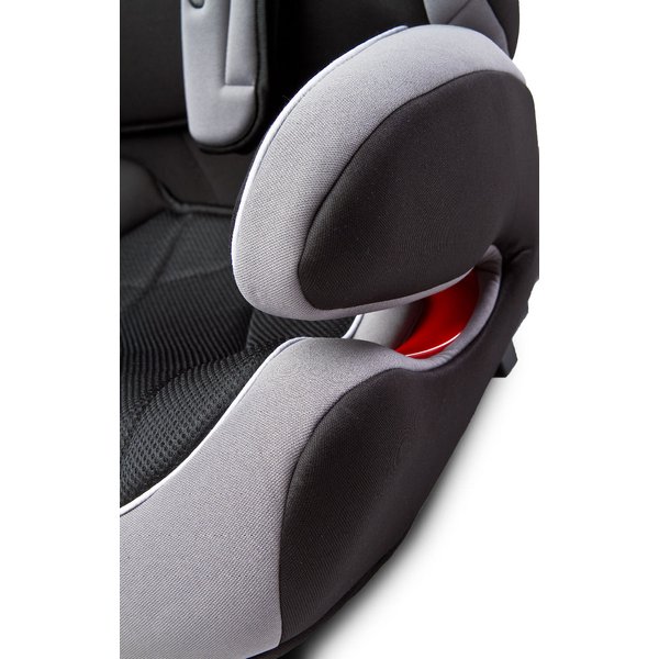 Fotelik samochodowy Huggi Isofix 15-36 kg Caretero - czarny