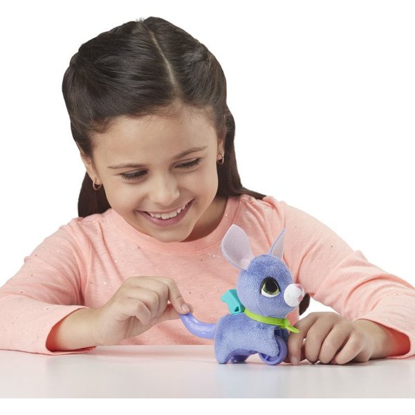 FurReal Małe zwierzaki na smyczy Hasbro - piesek