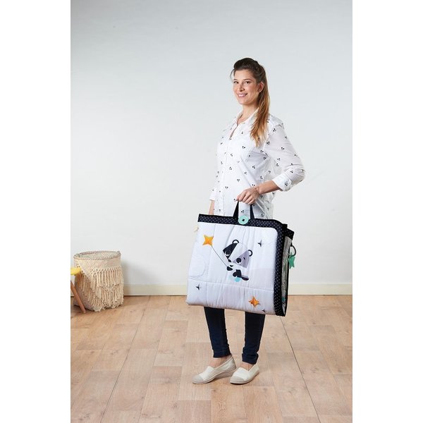 Mata interaktywna Gigant 100x150cm Tiny Love - Magiczna kraina