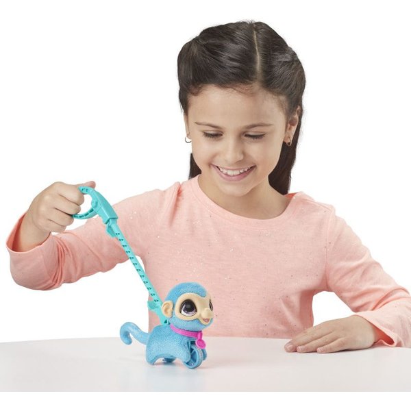 FurReal Małe zwierzaki na smyczy Hasbro - małpka