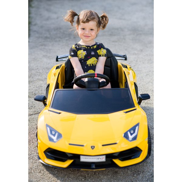 Pojazd na akumulator Lamborghini Toyz by Caretero - żółty