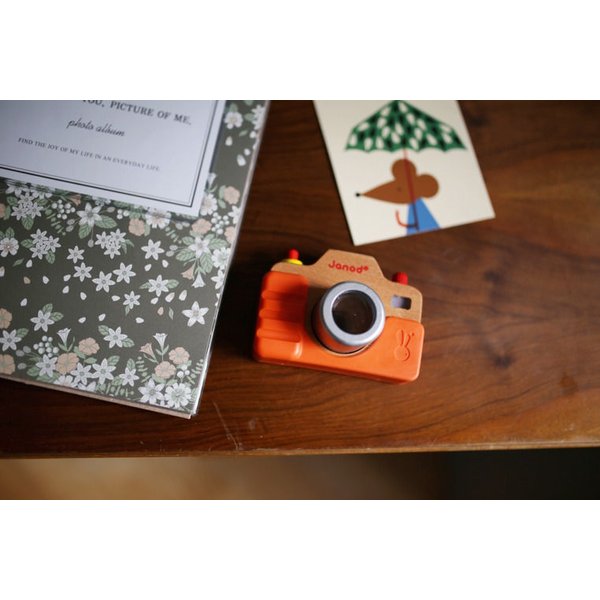 Drewniany aparat fotograficzny z dźwiękami Janod