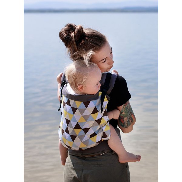 Nosidełko Basic Kinder Hop - Yellow Triangles