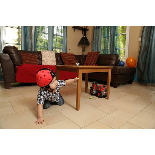 Kask ochronny do nauki chodzenia 7-24m Safehead - biedronka zielony