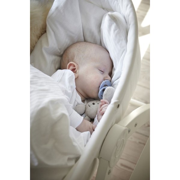 Angel 3w1: łóżeczko leżaczek i krzesełko Baby Dan