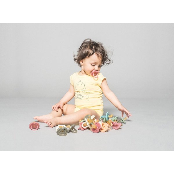 Anatomiczny smoczek kauczukowy 0-3 msc korony Hevea