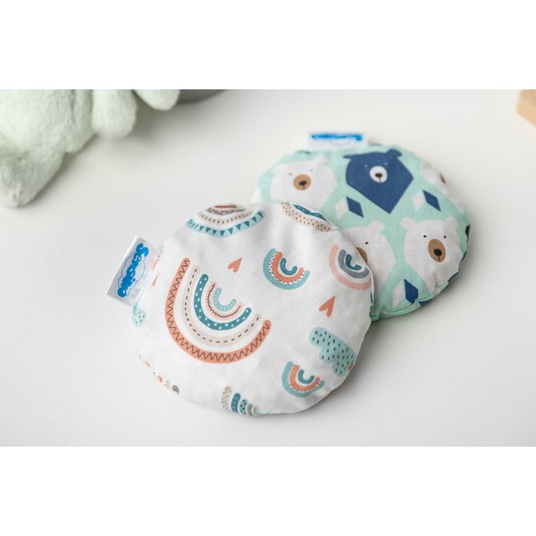 Termofor z pestkami wiśni chłodzący ogrzewający na bóle Sensillo - tęcza