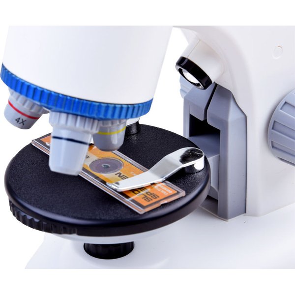 Mikroskop zabawka dla małego naukowca Jokomisiada