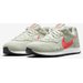 Buty Venture Runner Nike - mleczne