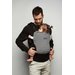 Nosidełko ergonomiczne Care od 6kg Zaffiro - black and white